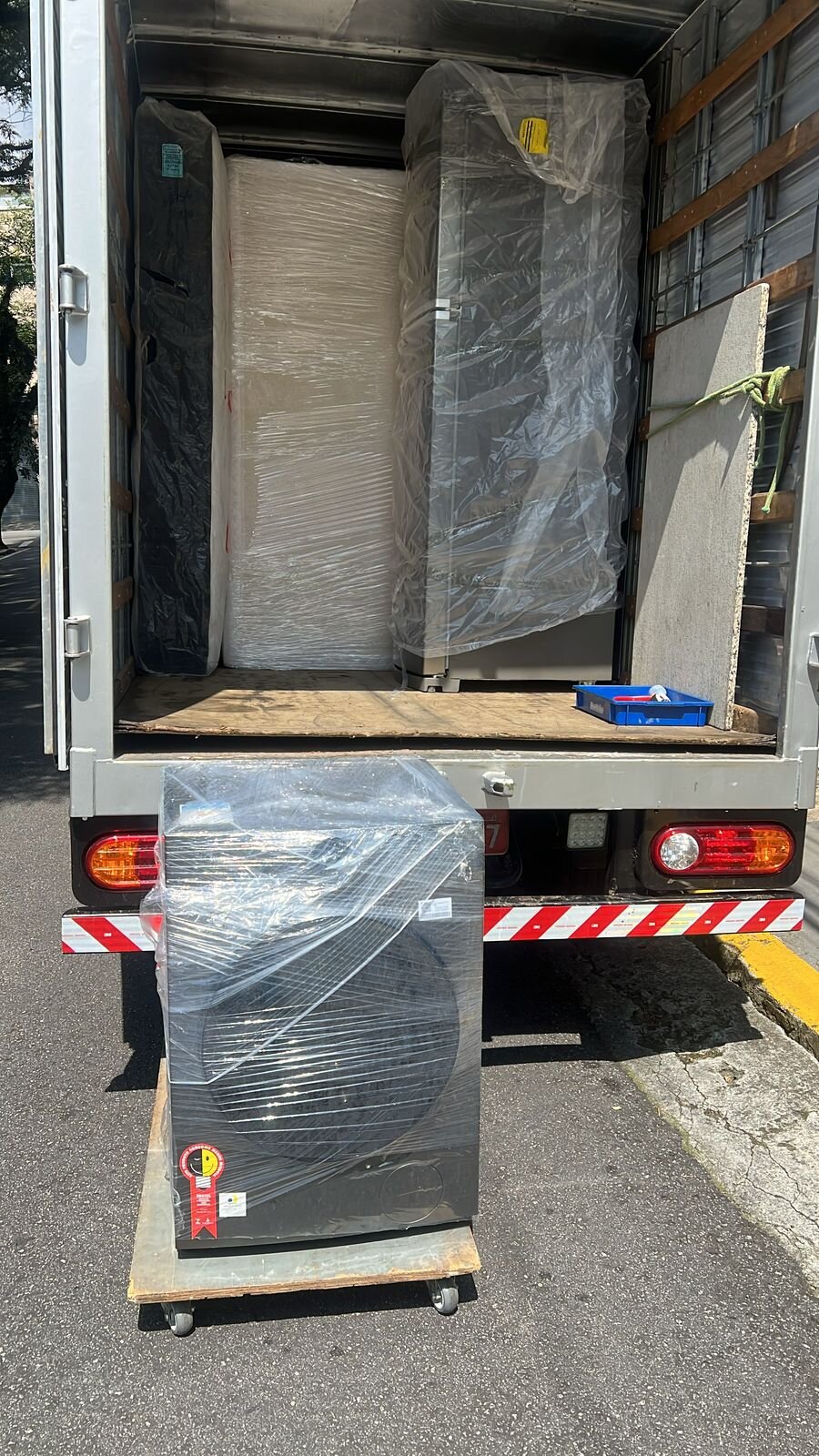 Equipamento de Carga e segurança para fretes e mudanças